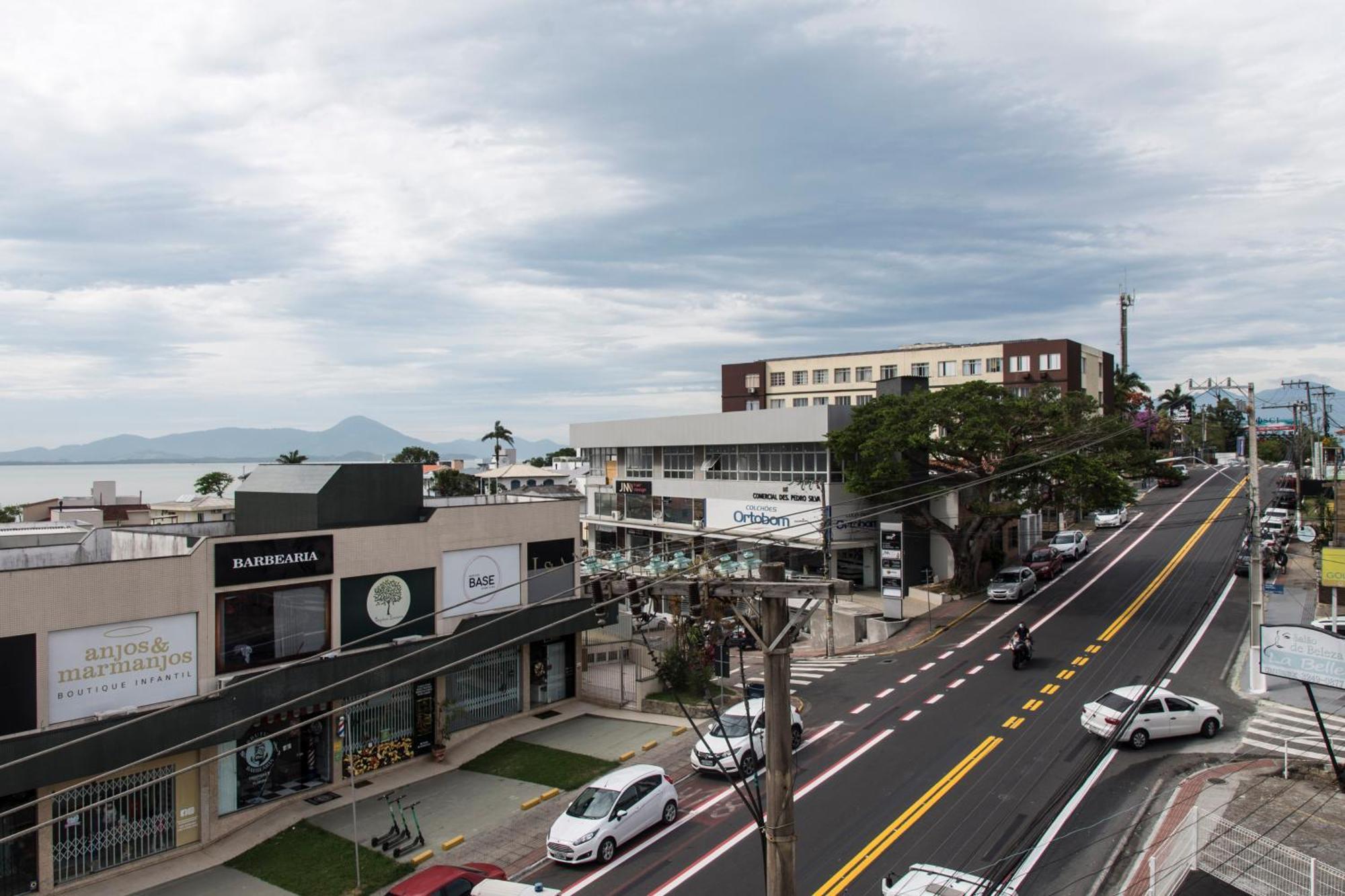Vista Mar Na Via Gastronomica Coqueiros Coq2 Appartement Florianópolis Buitenkant foto